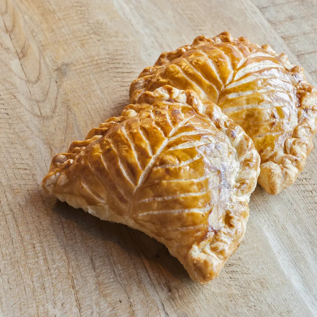 73649 w1024h1024c1cx2048cy1371cxt0cyt0cxb4096cyb2742 73649 w1024h1024c1cx2048cy1371cxt0cyt0cxb4096cyb2742