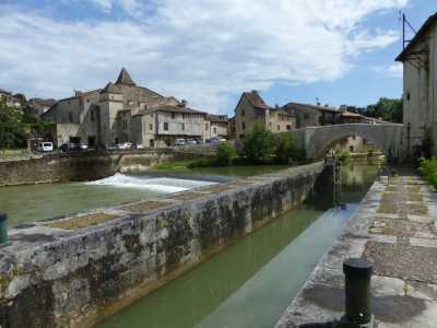 Nérac 024